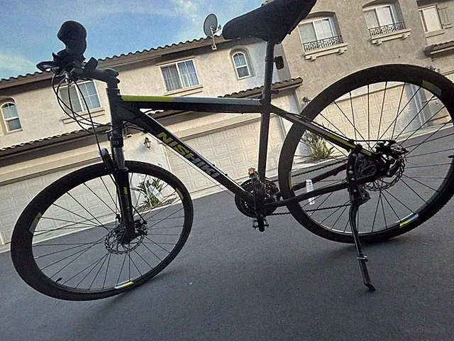 Anazai 26In Hybrid Bike, With Reload Suspension